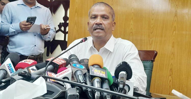 মডেল মেঘনা আলমের গ্রেফতারের প্রক্রিয়া সঠিক হয়নি : আইন উপদেষ্টা